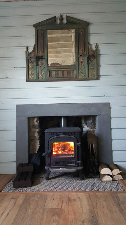 Peggy'S Shabby Chic Cottage Carlingford Room photo